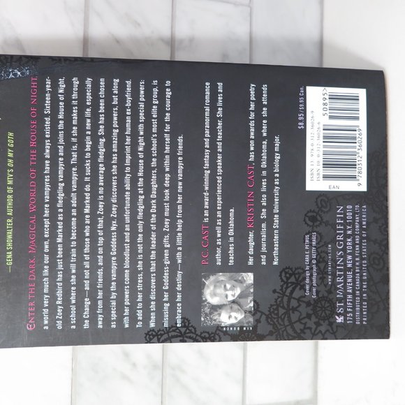 SIGNED Book Marked by PC and Kristen Cast - Picture 3 of 4